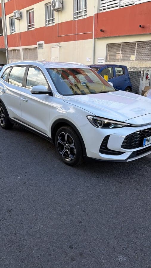 MG ZS